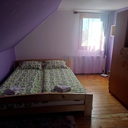 Rita Vendégház Gyergyócsomafalva Szoba fotó