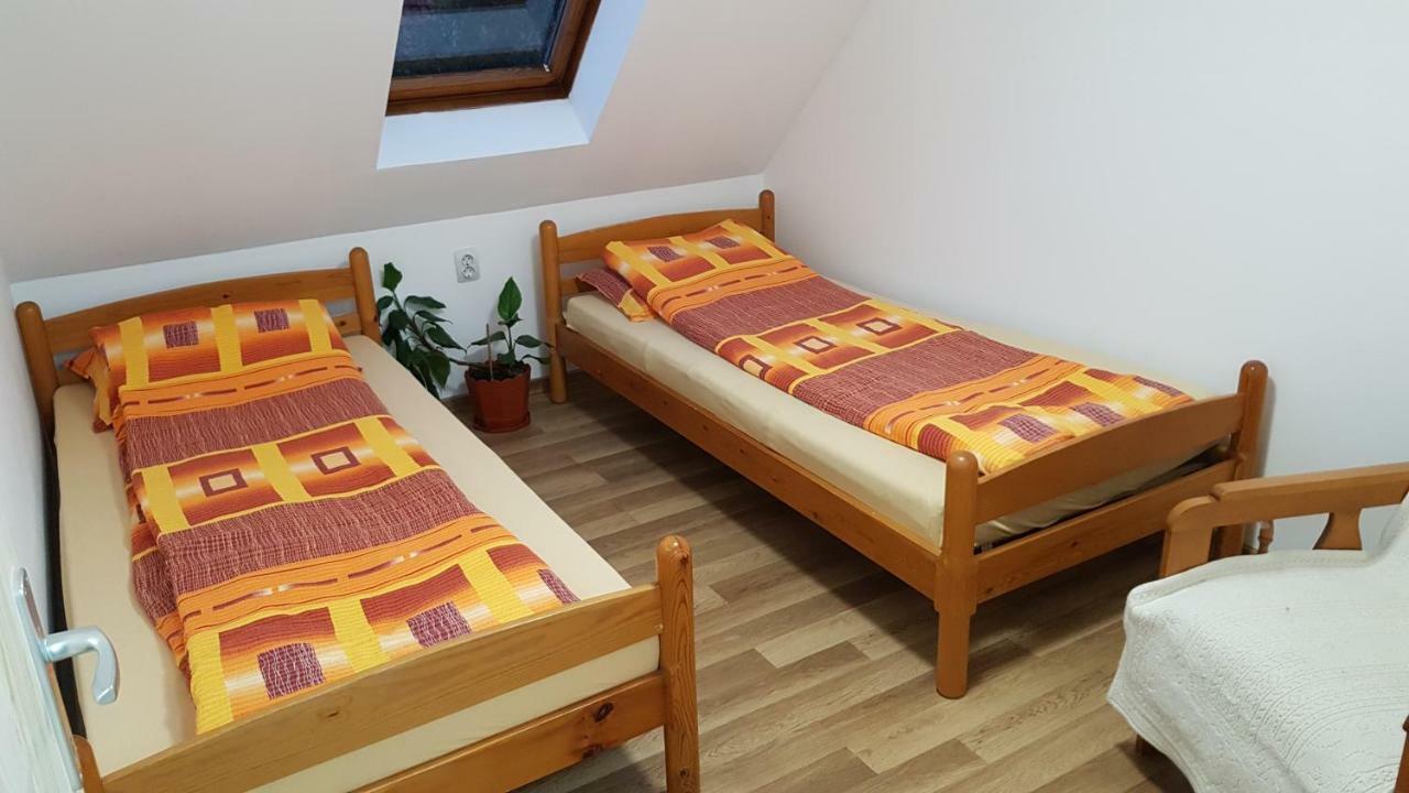 Rita Vendégház Gyergyócsomafalva Kültér fotó